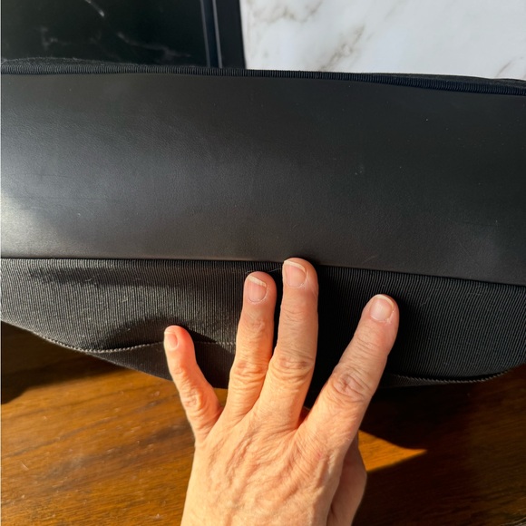 Salvatore Ferragamo Black and Gold Tote Bag - Picture 14 of 14